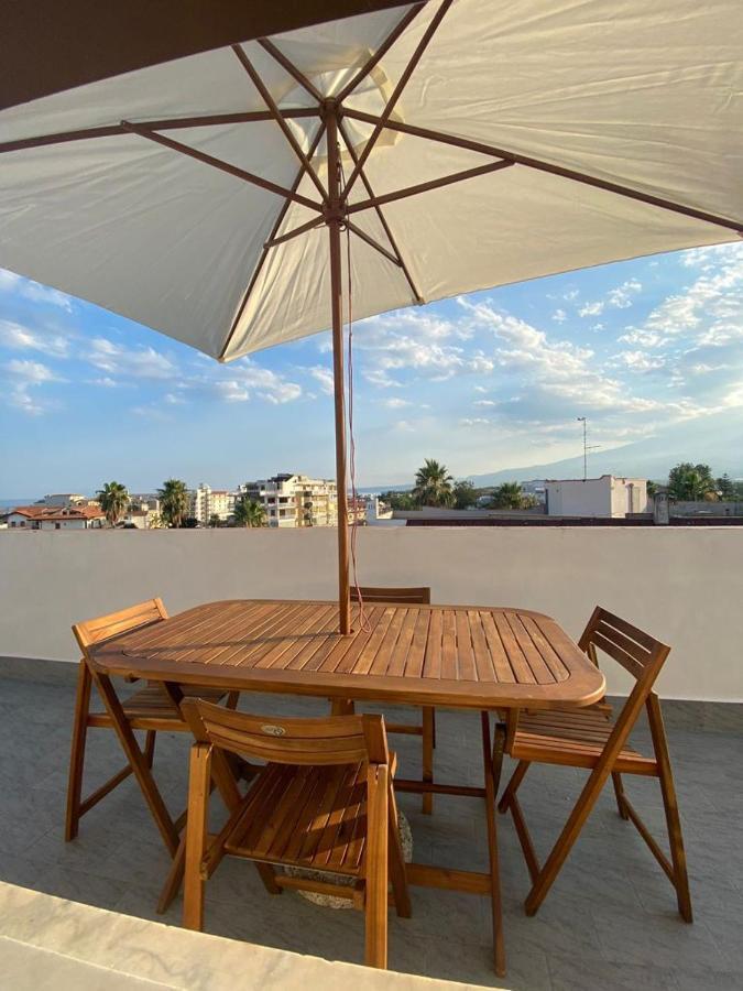 Beda House Villa Giardini-Naxos Buitenkant foto